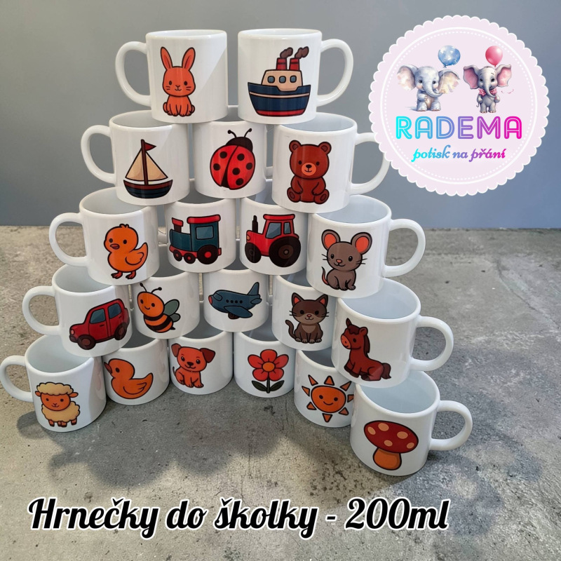 Hrnek plastový - značky - ŠKOLKA 4